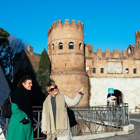 Hostal Hostel Roma Pyramid